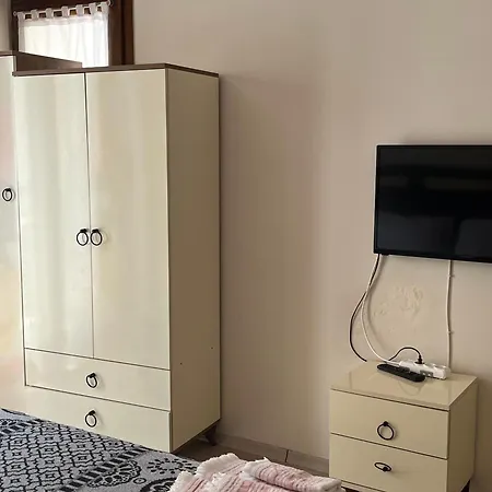 Grand Teoshan Ve Seferihisar