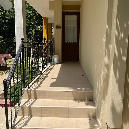 Apartment Grand Teoshan Ve