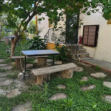 Apartment Grand Teoshan Ve