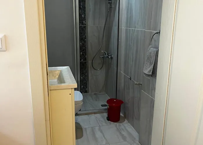 Grand Teoshan Ve * Seferihisar