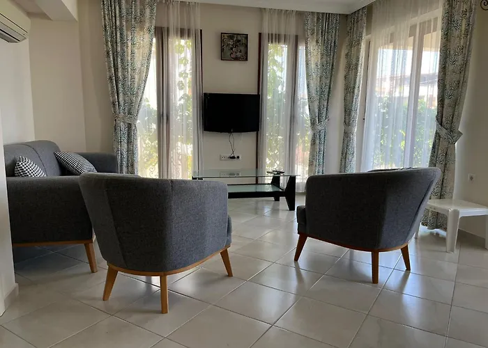 Grand Teoshan Ve Apartmán Seferihisar